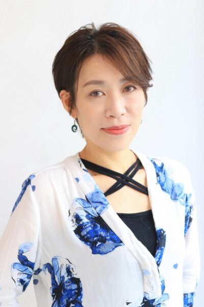 岩瀬 綾